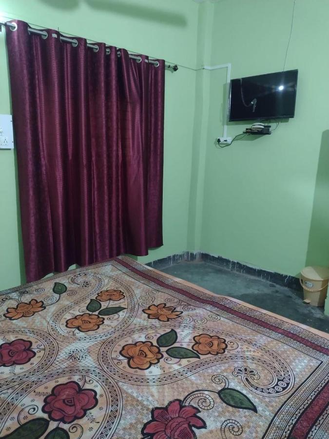 Oyo 83936 Chaudhary Guest House Bulandshahr Экстерьер фото