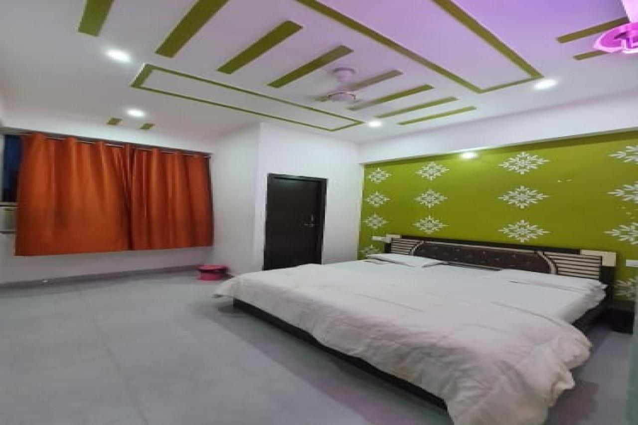 Oyo 83936 Chaudhary Guest House Bulandshahr Экстерьер фото